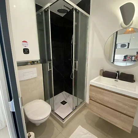 Studio Escale Azur Apartment Nice